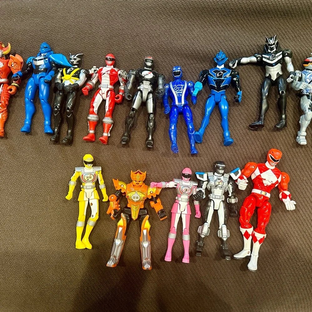 14 assorted Power Rangers - Picture 1 of 7